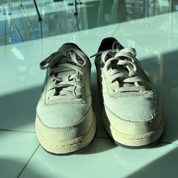 Reebok Sneakers - Picture 2 of 6